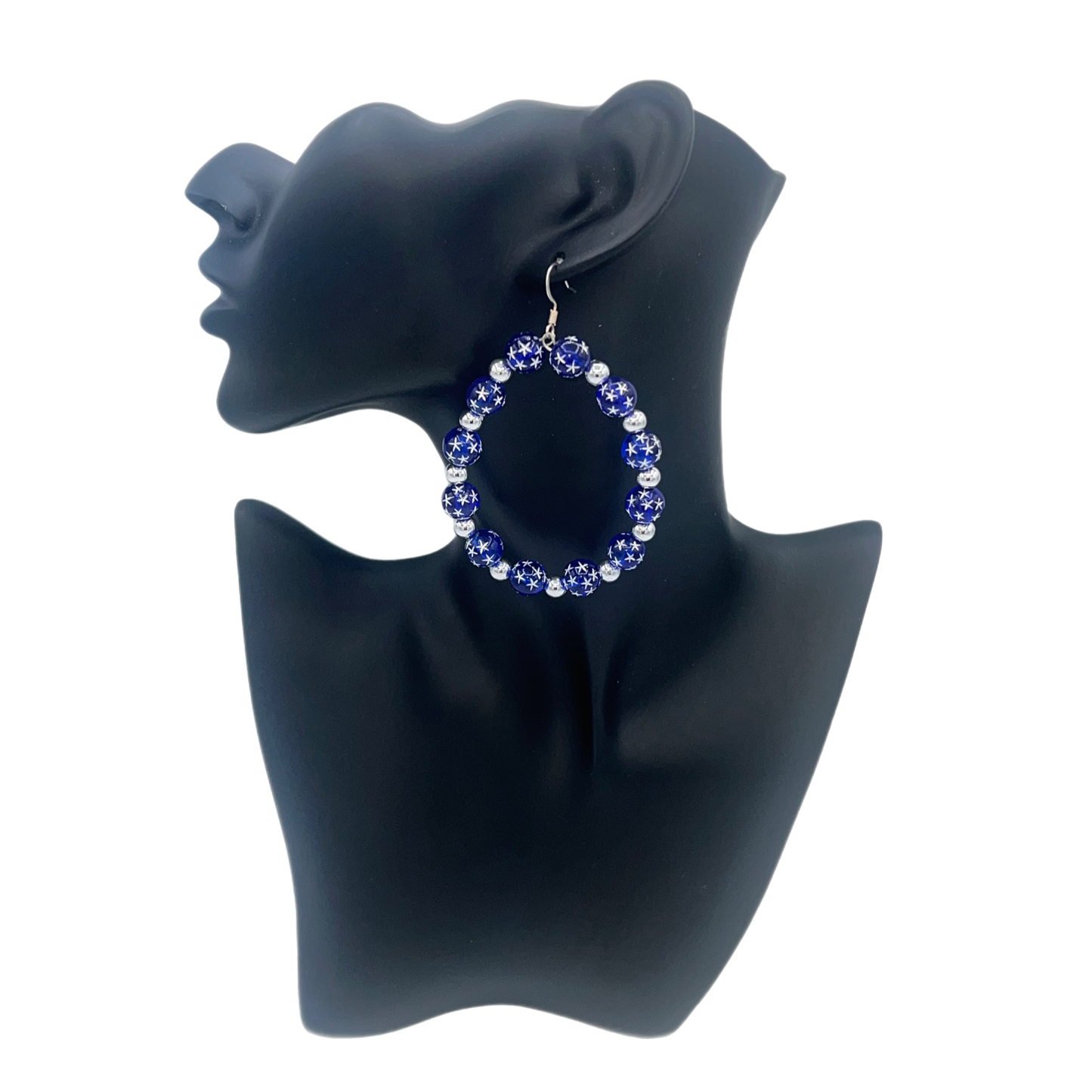 Icelana| Oval Ornament Silver Trimmed Earrings